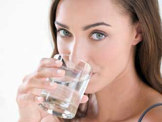 minum air putih kangen water